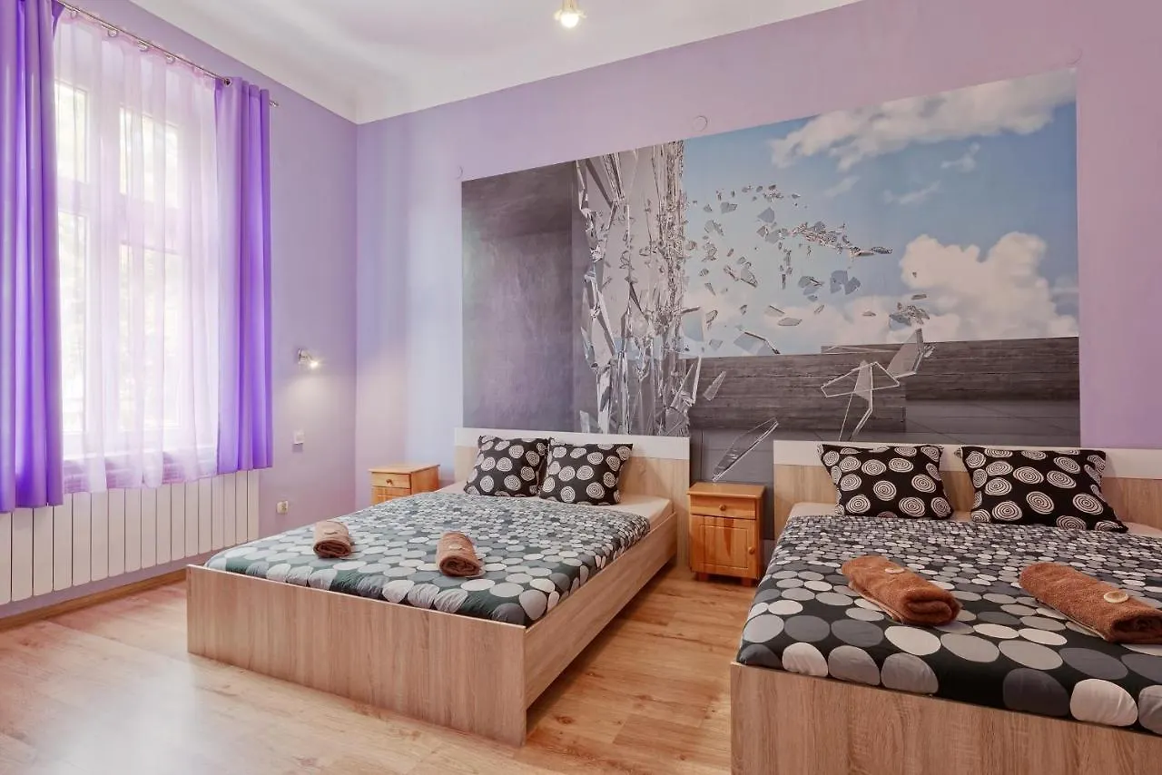 70S Hostel Cracovia Polonia
