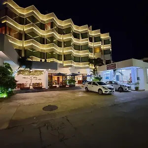 hotel-plaza-cozumel.allrivieramayahotels.com/