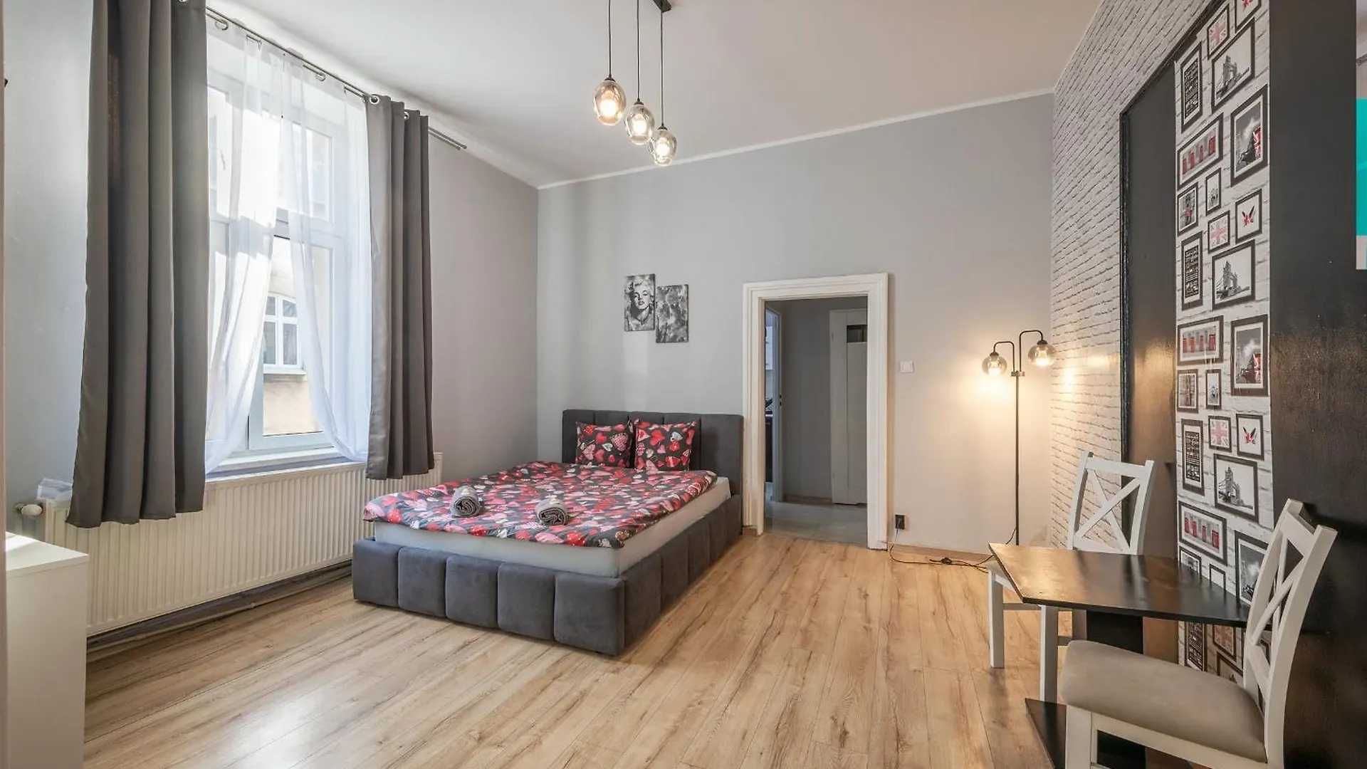 קרקוב 70S Hostel