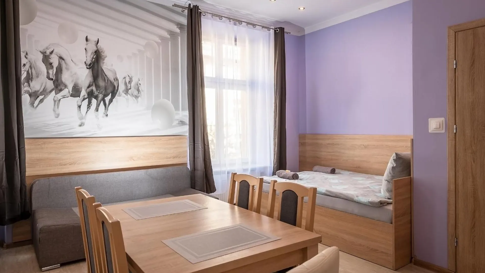 קרקוב 70S Hostel